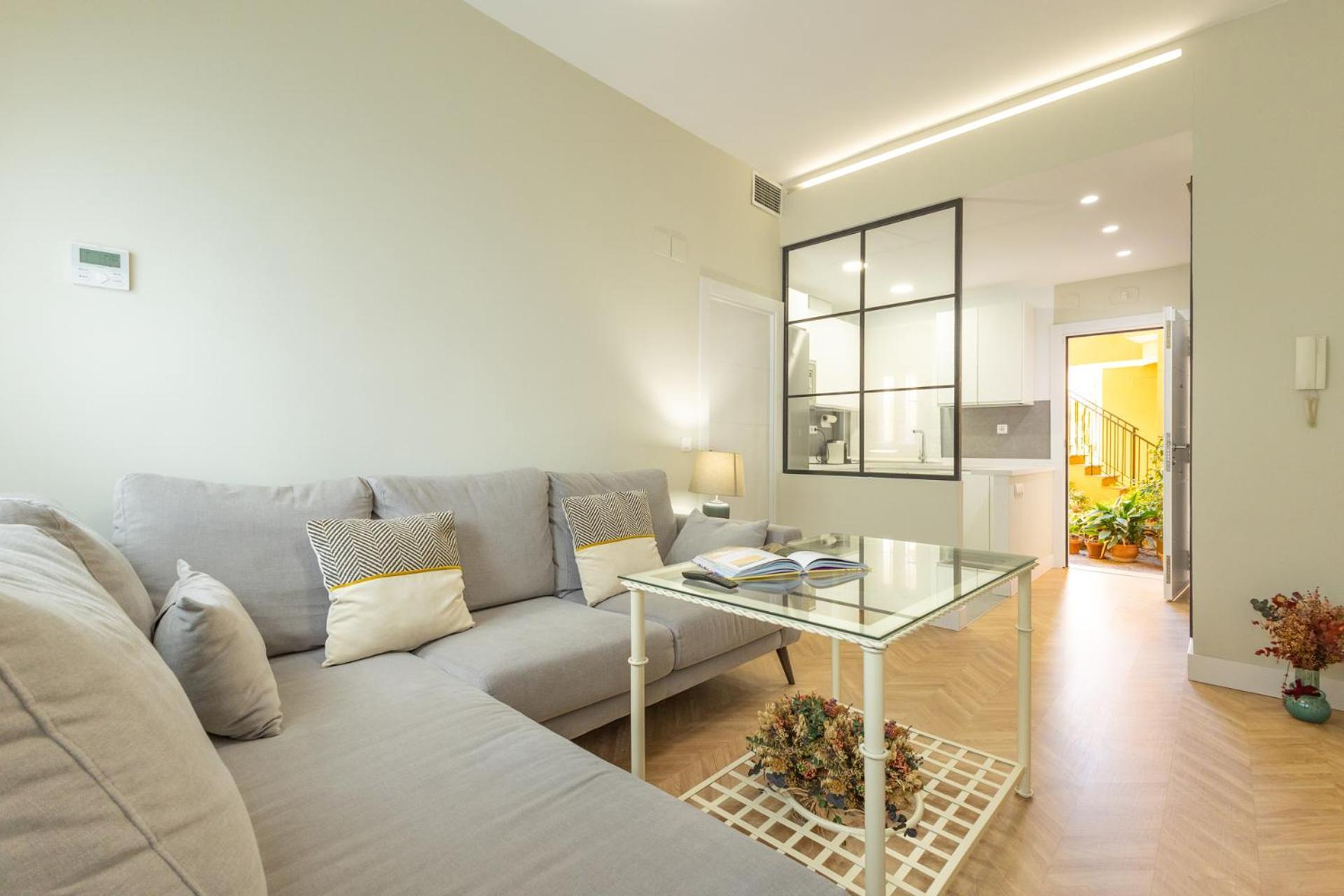 Appartement Charming 2 Bedrooms With Free Parking At Plaza Alameda By Ocityzen *